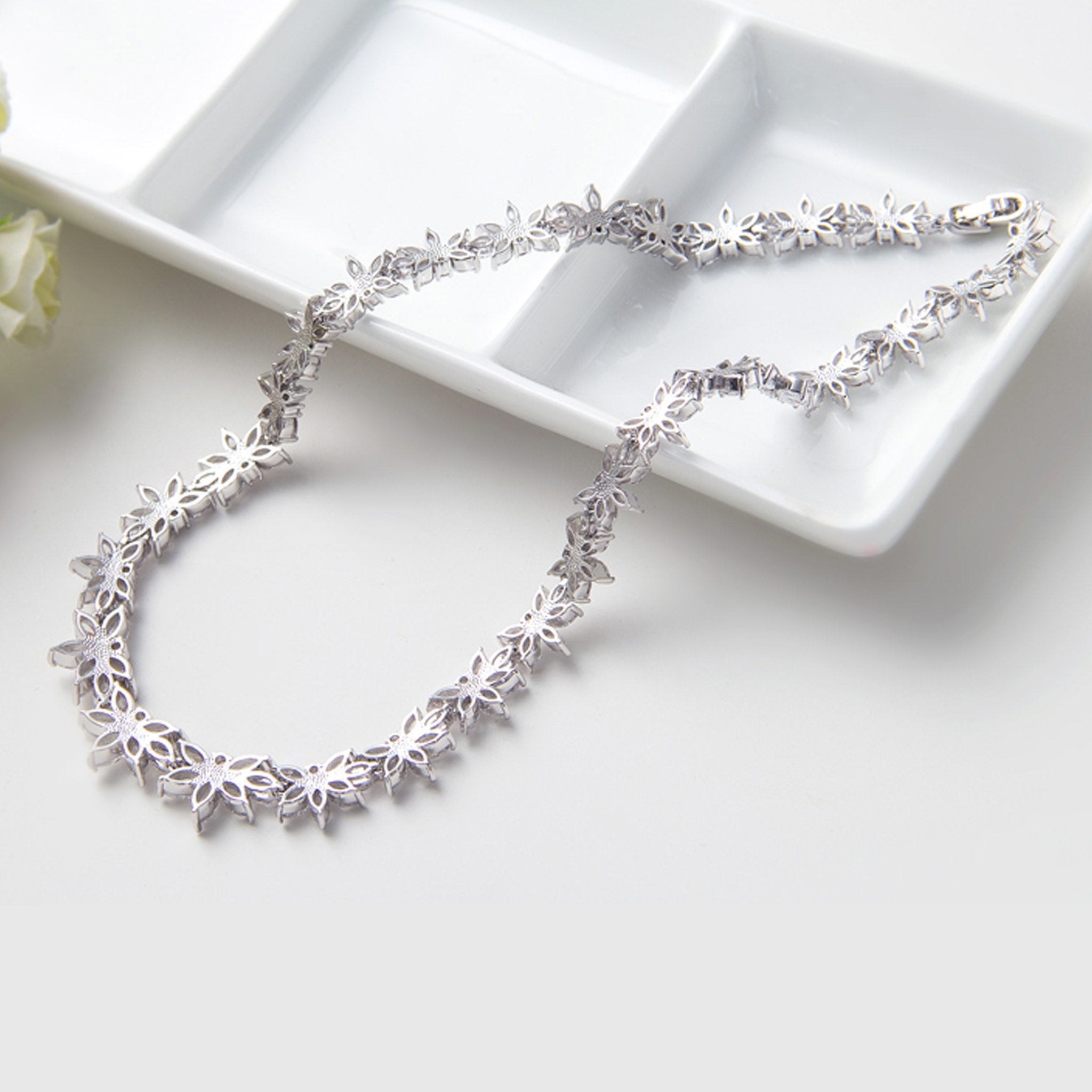 Leara Necklace set - Kuberlo - Best Gift for - Imitation Jewellery - Designer Jewellery - one gram gold - fashion jewellery