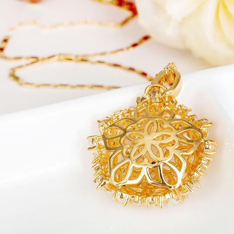 Floral Pendant - Kuberlo - Best Gift for - Imitation Jewellery - Designer Jewellery - one gram gold - fashion jewellery