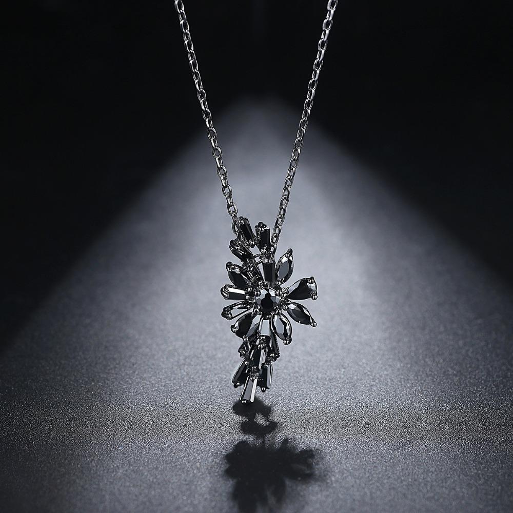 Crystal Pendant - Kuberlo - Best Gift for - Imitation Jewellery - Designer Jewellery - one gram gold - fashion jewellery