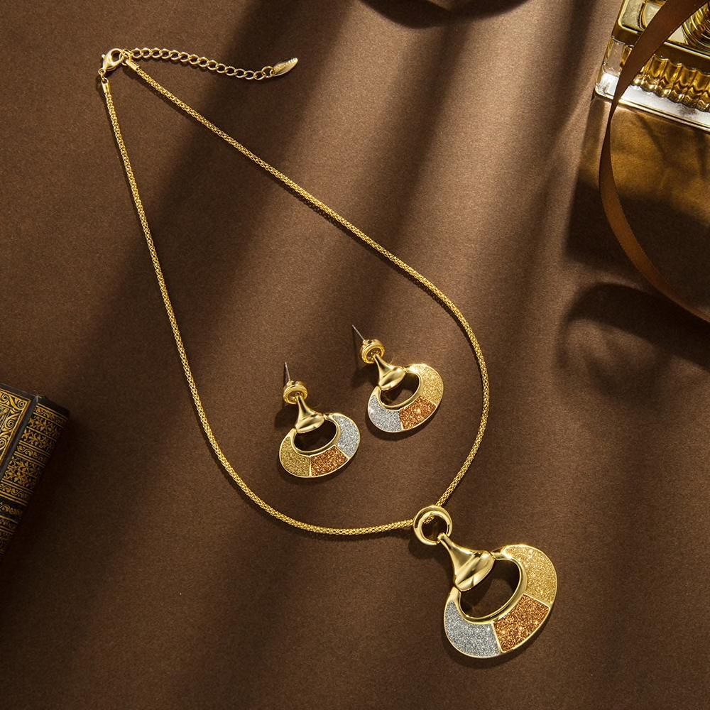 Elega Pendant Set - Kuberlo - Best Gift for - Imitation Jewellery - Designer Jewellery - one gram gold - fashion jewellery