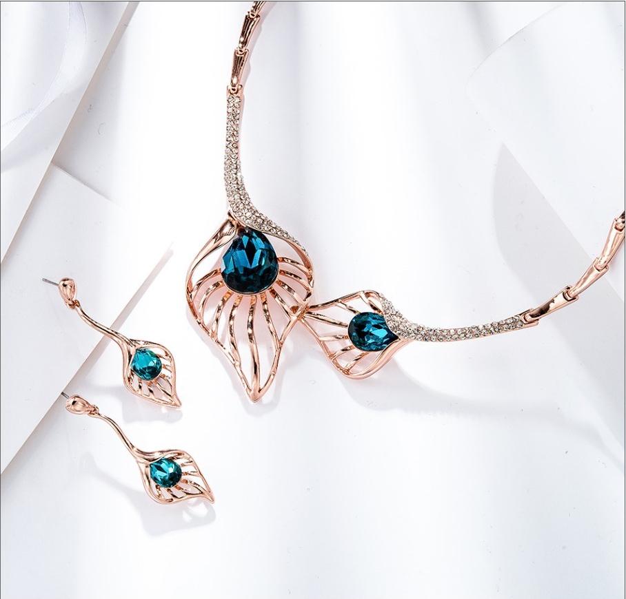 Drop Crystal Necklace Set - Kuberlo - Best Gift for - Imitation Jewellery - Designer Jewellery - one gram gold - fashion jewellery