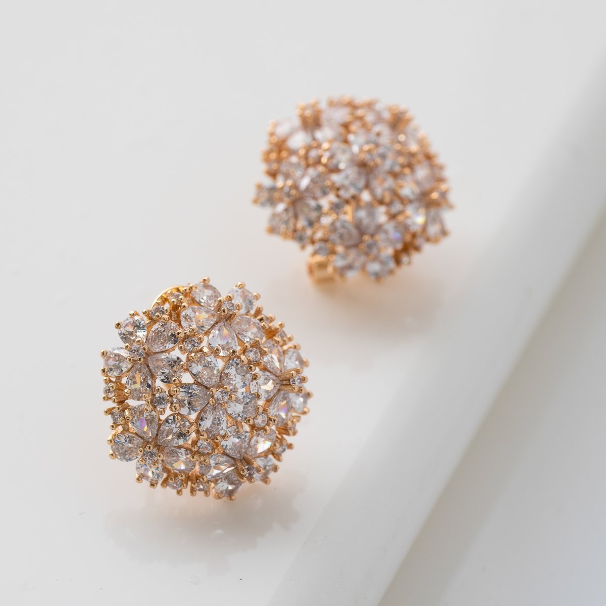 Gold Floral Pendant set - Kuberlo - Best Gift for - Imitation Jewellery - Designer Jewellery - one gram gold - fashion jewellery