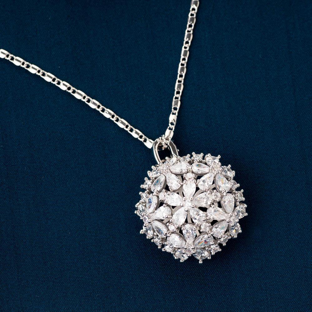 White Floral Pendant set - Kuberlo - Best Gift for - Imitation Jewellery - Designer Jewellery - one gram gold - fashion jewellery