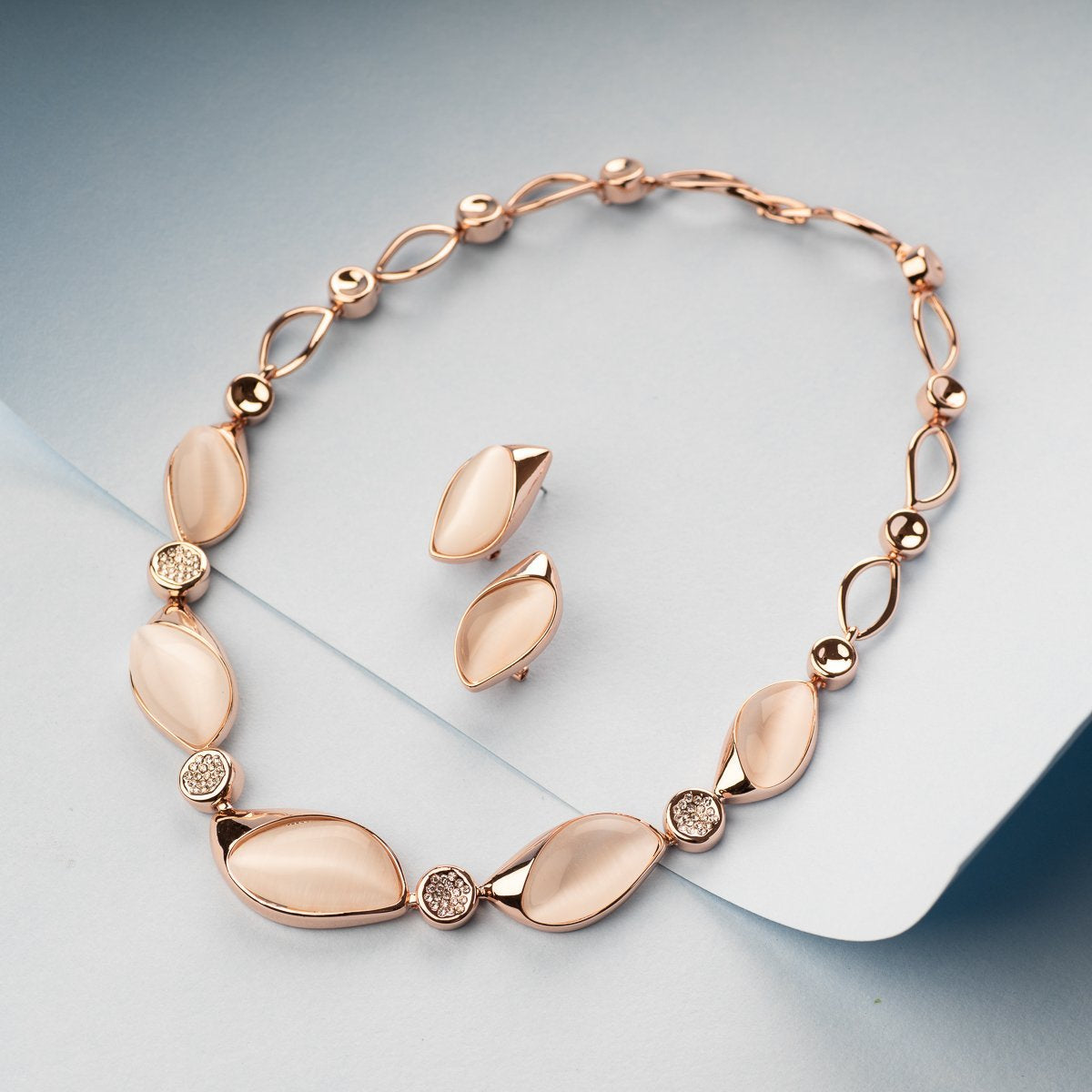 Petal Necklace set - Kuberlo - Best Gift for - Imitation Jewellery - Designer Jewellery - one gram gold - fashion jewellery