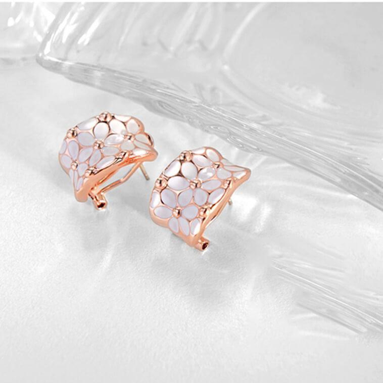 Flora Studded earrings - Kuberlo - Best Gift for - Imitation Jewellery - Designer Jewellery - one gram gold - fashion jewellery